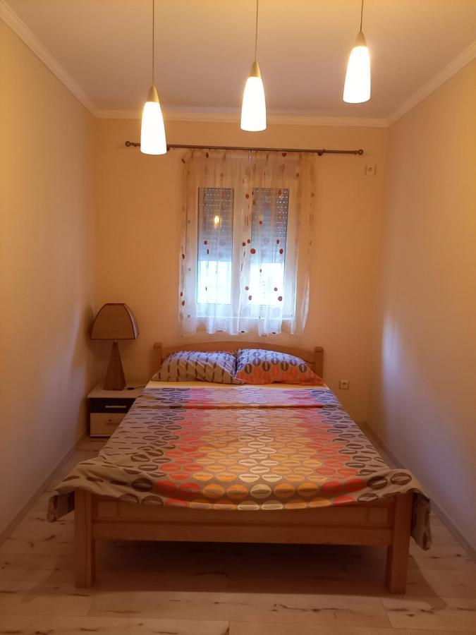 Holiday Home Kalicanin Бар Экстерьер фото